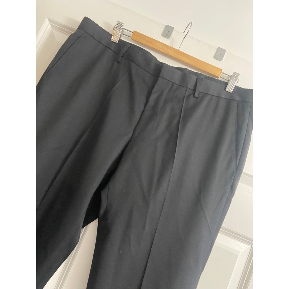Hugo Boss Mens Black Flat Front Dress Pants Trousers Size 36R US 52 EU